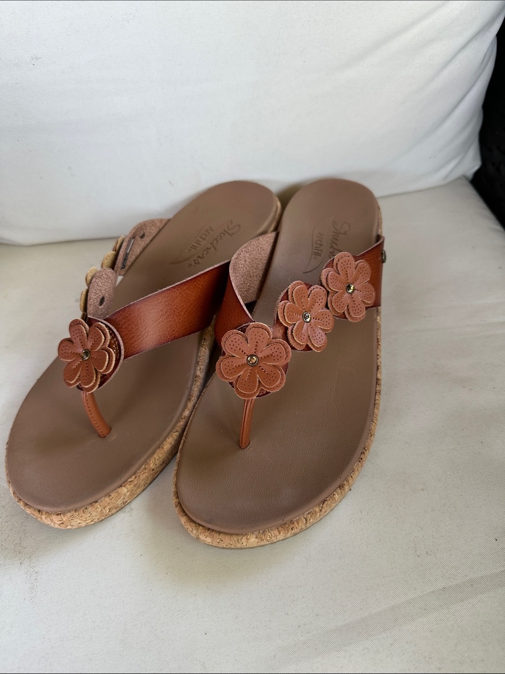Skechers Tan Floral Toe-Post Cork-Effect Sandals